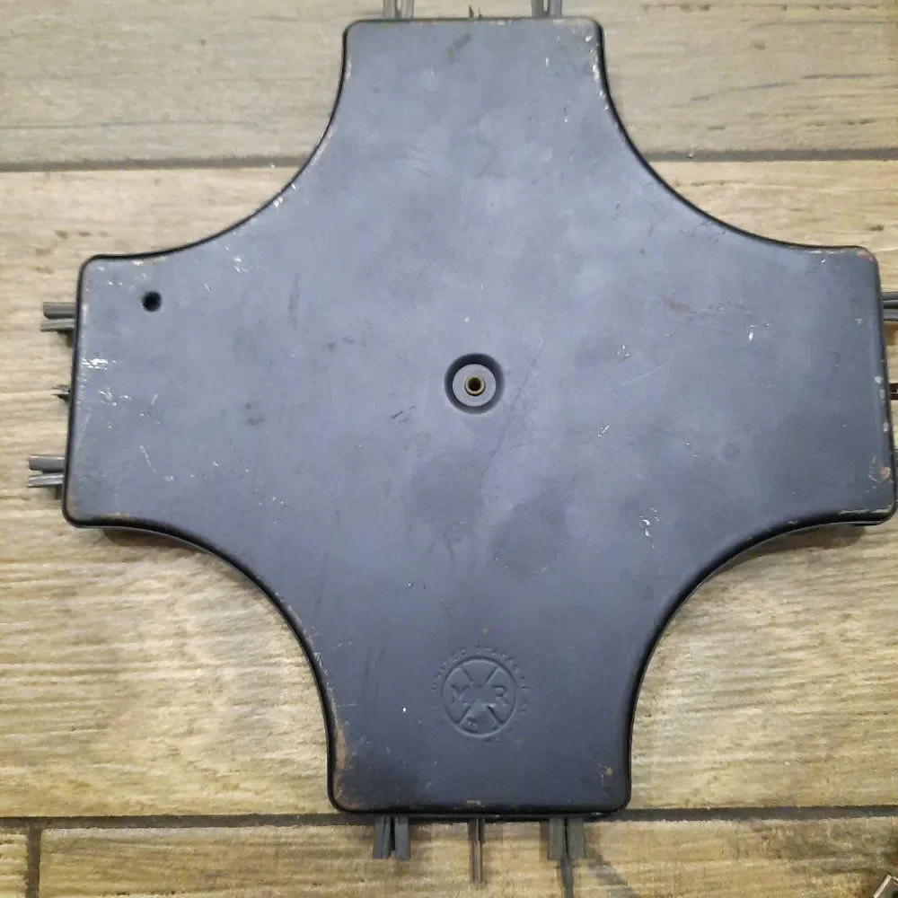 Unbranded vintage lionel